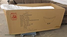  NEW in Box Soaking Bath Tub – auction estimate $100-$300

  
