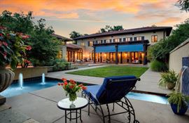 4 outdoor chaise lounges.