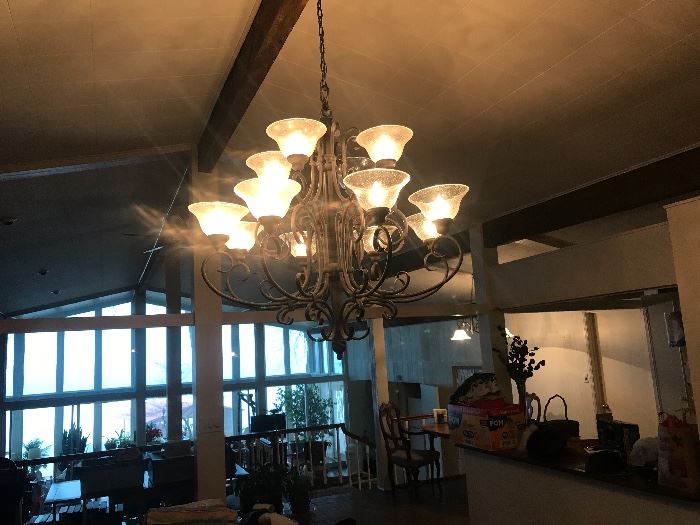 Large 12 light chandelier 