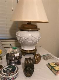 Oriental lamp, brass finds