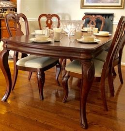 Gorgeous dining set was $4,500 TWO YEARS AGO!!  
NOW ASKING $475!! 
Includes 6 outstanding  chairs, and generously large leaf!! CAN EASILY SEAT 8!