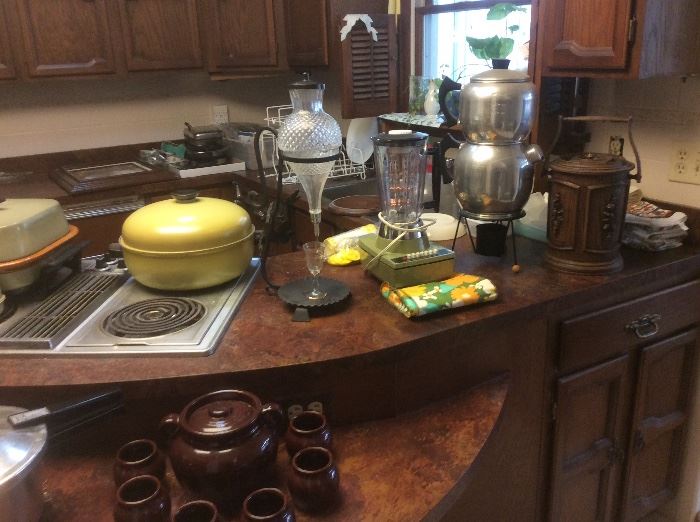 Vintage cookware