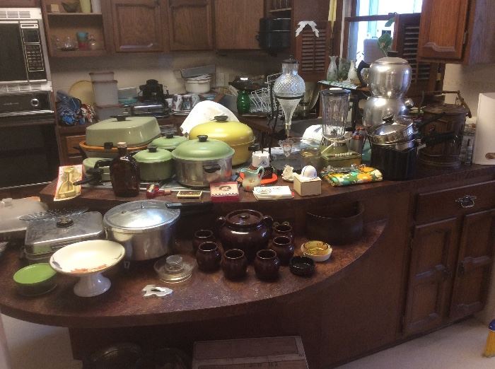 Vintage cookware