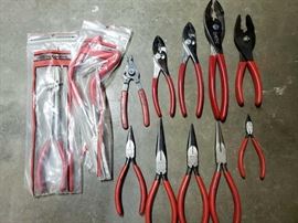 #511: Snap-on and Blue Point Pliers
Snap-on and Blue Point Pliers
View Terms