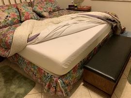 King Size Bed Mattress/Frame/Headboard/BoxSpring Sealy Posturepedic Second Century Ultima    49x80x82in    HxWxD