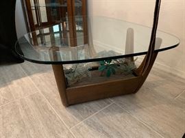 Vintage Pearsall / Noguchi Style Amoeba Coffee Table    15.5x29.5x47in    HxWxD