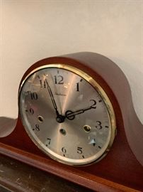 Dunhaven German mantel clock 240-020 