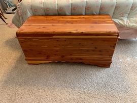 Cedar Blanket Chest    21x46x20in    HxWxD