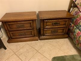 2 Vintage Walnut Nightstands PAIR    25x19x16in    HxWxD