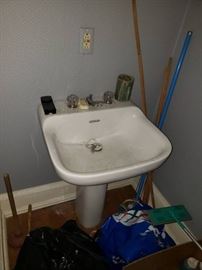 Contents of Bathroom....
