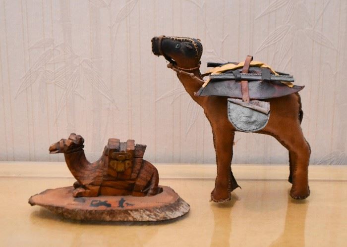 Camel Figures / Figurines (Wood, Leather)