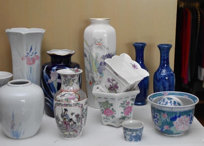 Asian Pottery & Porcelain