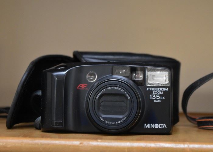 Minolta Freedom Camera