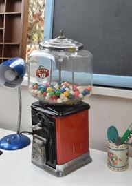 Vintage Topper Gumball Machine