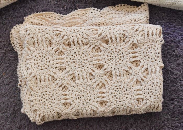 Bed & Table Linens (Crochet)