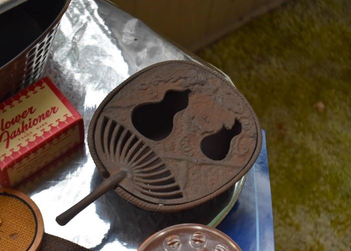 Vintage Cast Iron Tea Warmer (Japan)