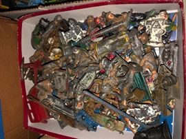 Diecast Metal Soliders/Toys/vehicles...etc