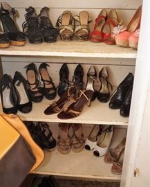 Ladies shoes 