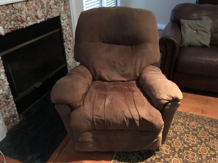 Super Comfortable Recliner Chair