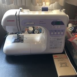 Sewing machine in like-new condition