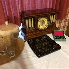 Awesome antique working clock!