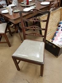 1920's Elk Furniture cherry  dining room table with 6 chairs (2 arm 4 side)