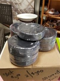 Hoffmaster 50 ct 7" black paper plates 20 pkgs available