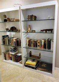 Glass-shelf display cabinets (2)