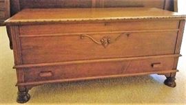 Hope Chest with open top and drawer