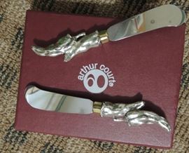 Arthur court spreaders - hot peppers