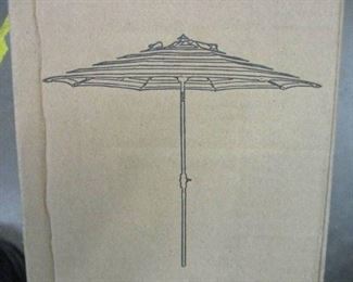 9 Market Umbrella Navy White