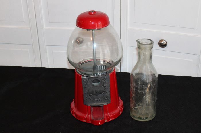 Repro bubble gum dispenser and glass milk pitcher