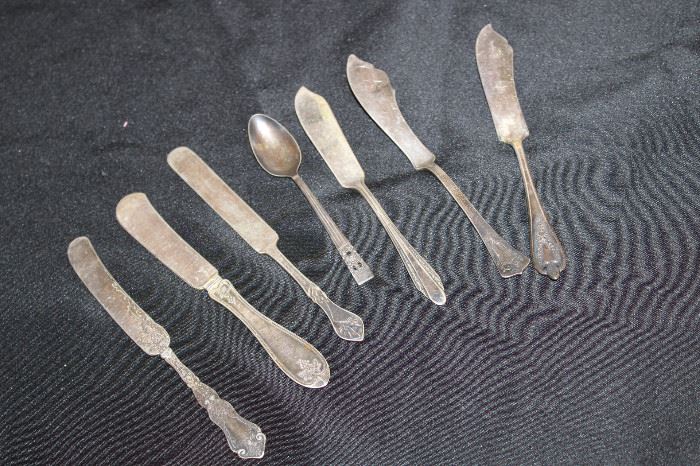 silver plate spreaders and knives