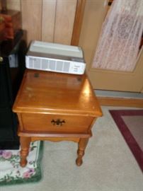 TABLE, AIR PURIFIER
