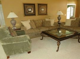 Living Room Sofa Set/End Table/Coffee Table/Table Lamps