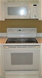 GE White Glass Top Oven