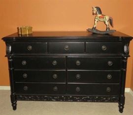 Jaclyn Smith Chest of Drawers/Dresser 