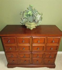 2 Drawer File Cabinet
