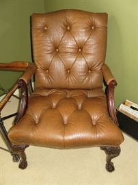 Clawfoot Tufted Armchair 
