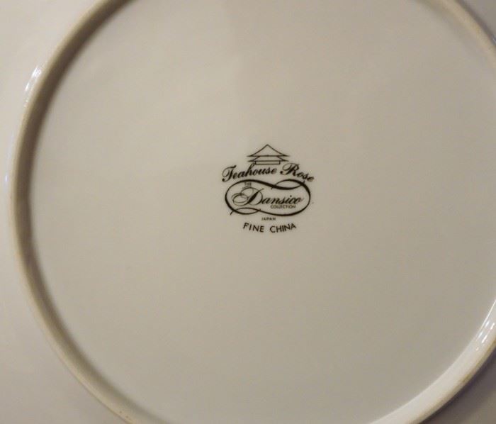 Dansico Teahouse Rose service for 12