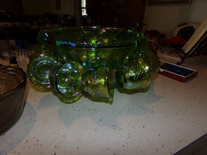 Carnival Glass Punch bowl with all the Cups