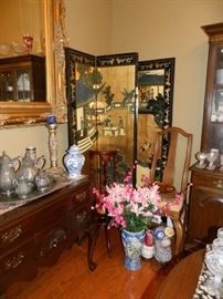 Dining room - oriental screen