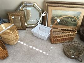 Baskets & pictures