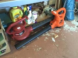 Second Garage at end of driveway