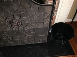 Fireplace hearth ash/coal bucket