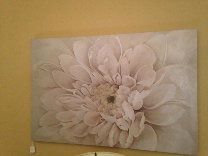This large floral art accents the wall so well!