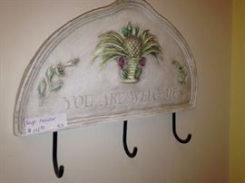 Coat, hat, or key hook 