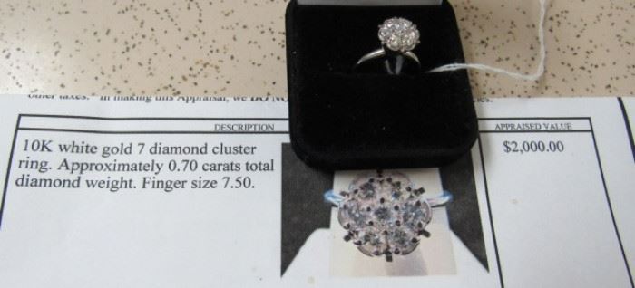 10K White Gold 7 Diamond Cluster Ring w/Appraisal 