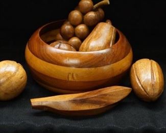 Vintage Wooden Fruit Bowl with Fruit  Lovely Deco ...