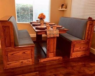 Oak Kitchen Booth